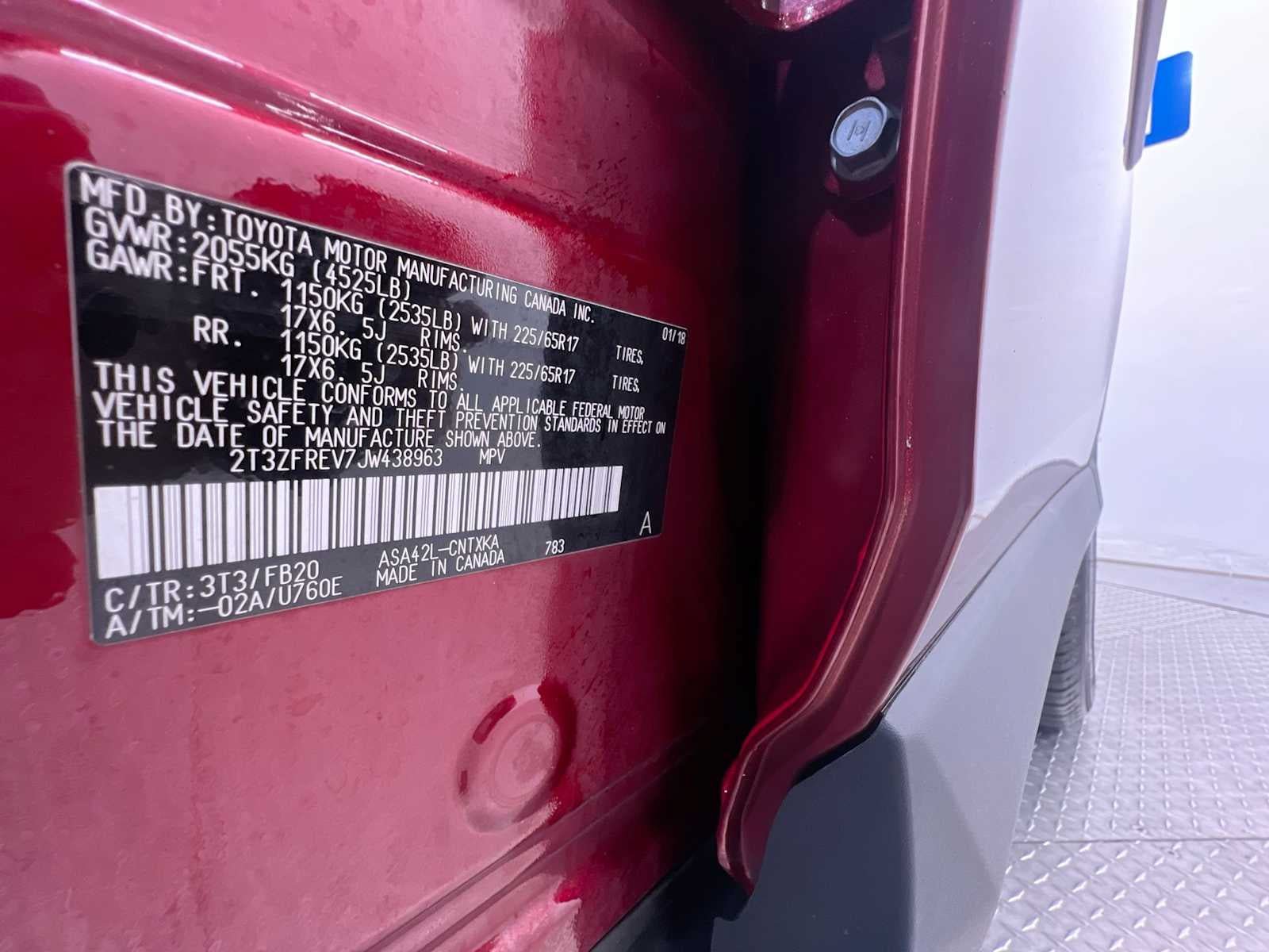 Used 2018 Toyota RAV4 LE w/ All Weather Liner Package FWD image 42