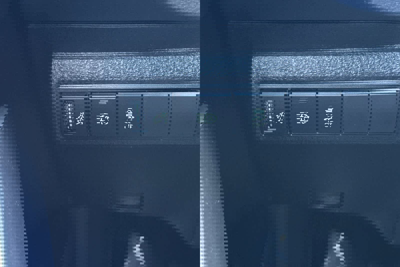 Used 2023 Toyota Corolla SE image 28