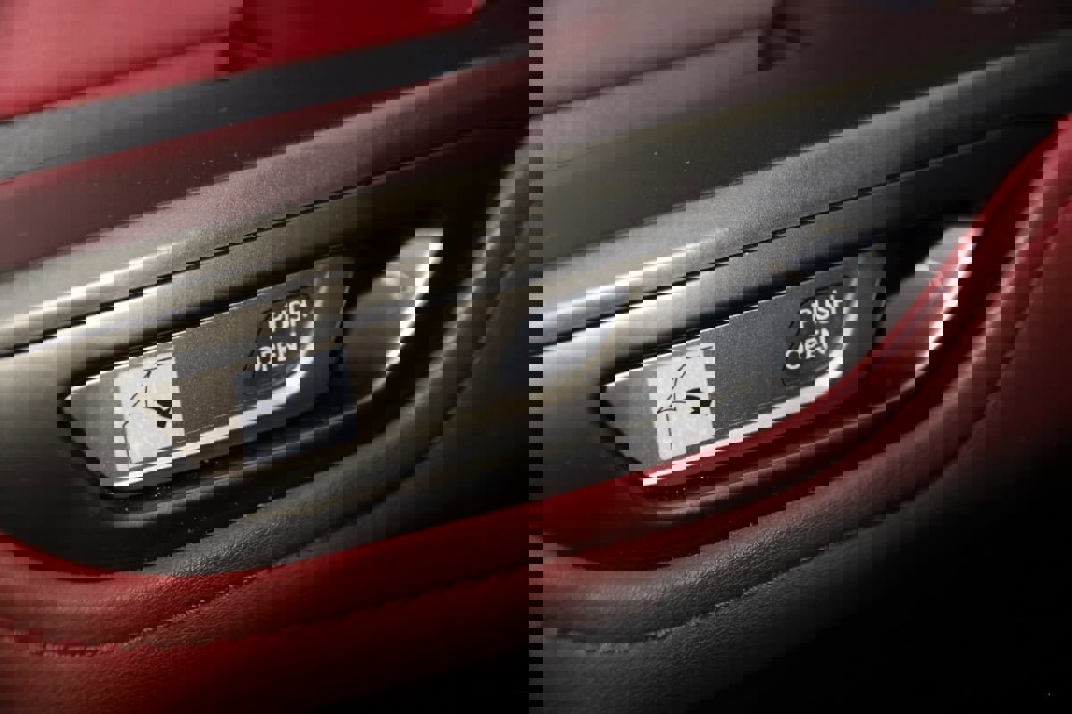 Used 2024 Lexus NX 350 AWD image 36