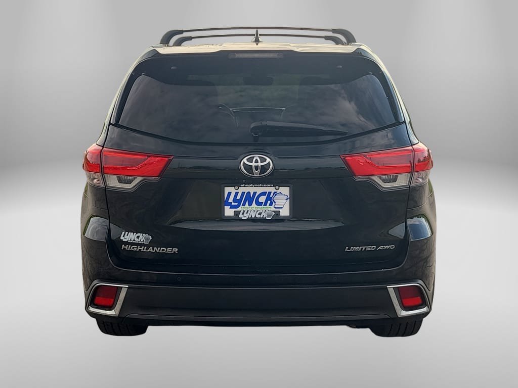 Used 2018 Toyota Highlander Limited AWD/4WD image 3