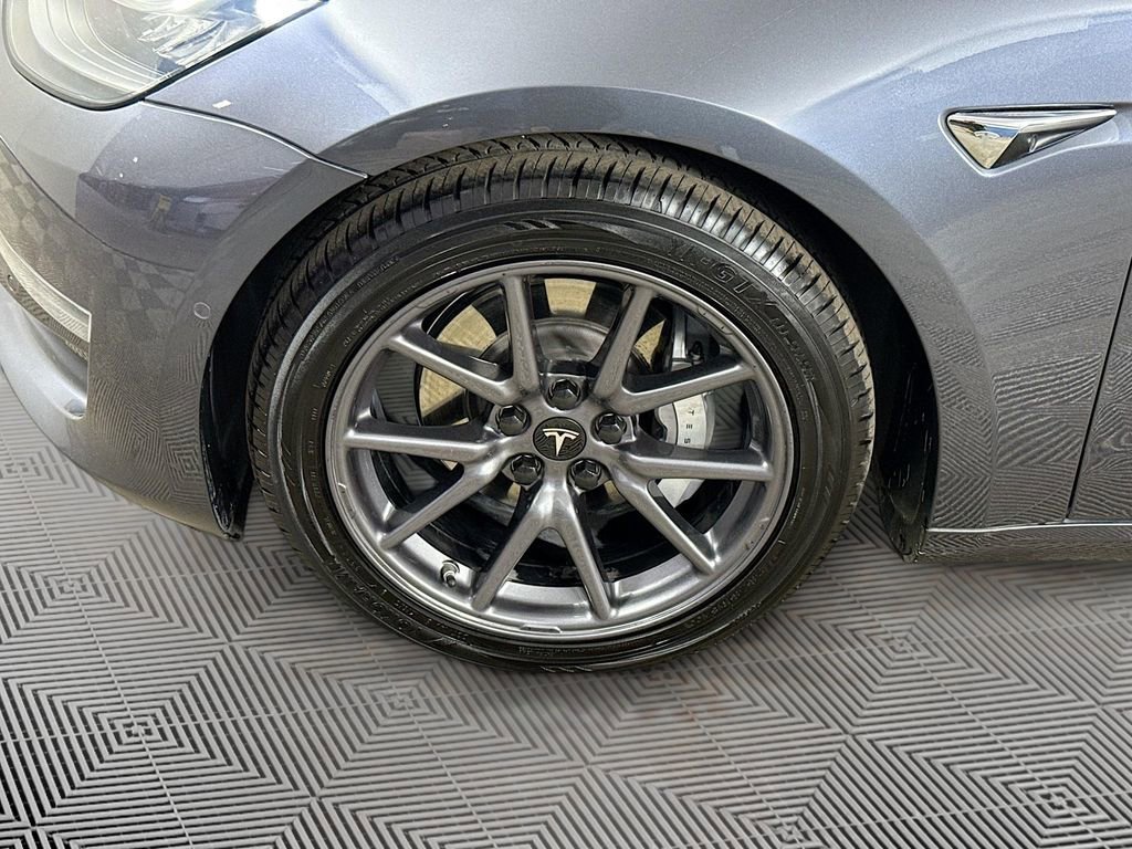 Used 2018 Tesla Model 3 Long Range image 34