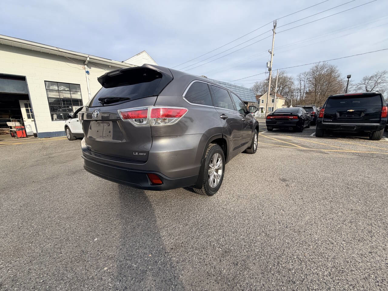 Used 2015 Toyota Highlander Plus AWD/4WD image 45