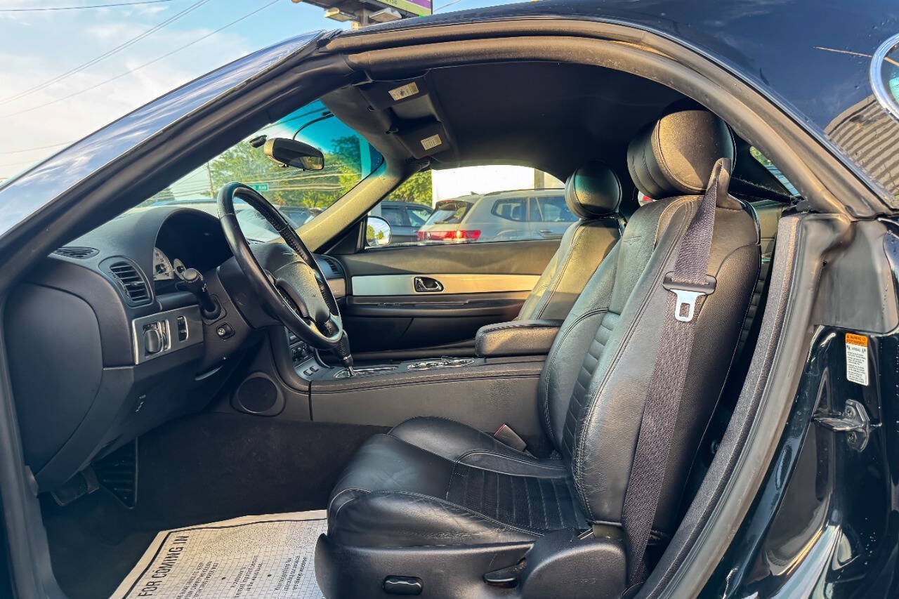 Used 2003 Ford Thunderbird RWD image 24