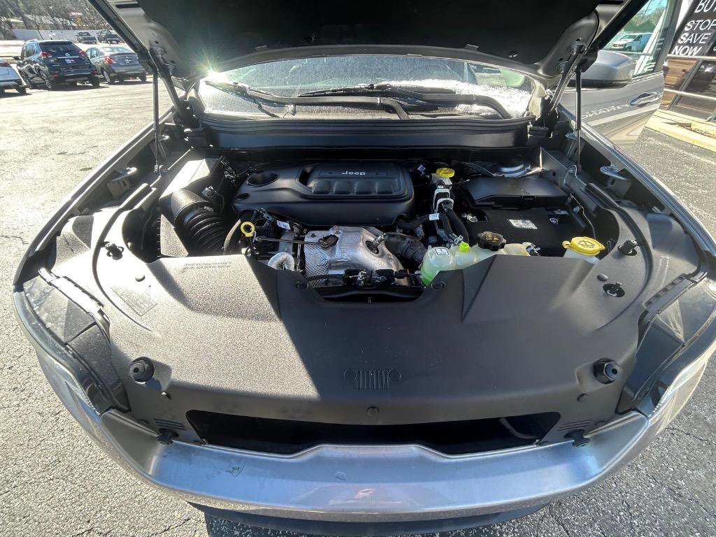 Used 2019 Jeep Cherokee Latitude Plus image 28