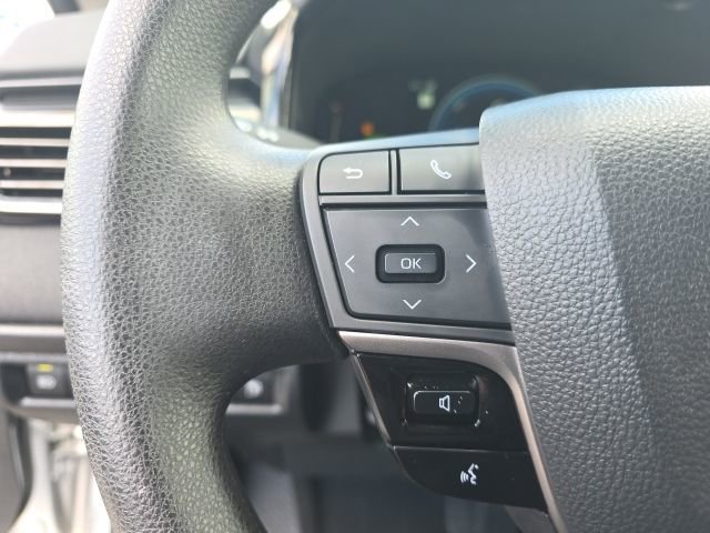 Certified 2025 Toyota Camry LE image 14