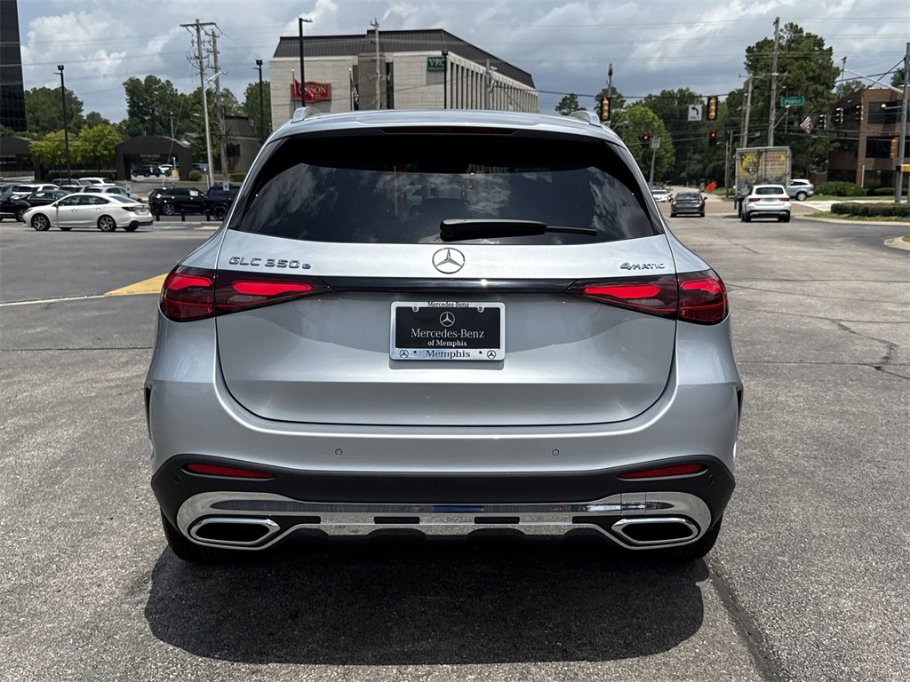 New 2025 Mercedes-Benz GLC 350e 4MATIC image 4