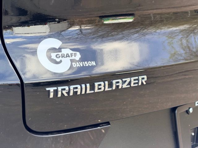 Certified 2023 Chevrolet TrailBlazer LT w/ Convenience Package FWD image 28