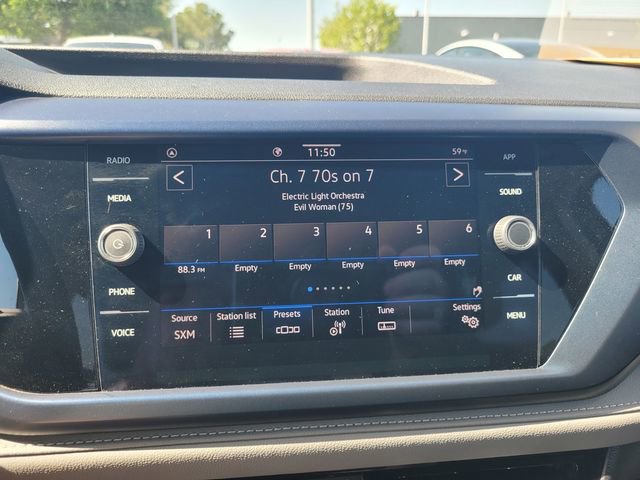 Used 2024 Volkswagen Taos SE image 23