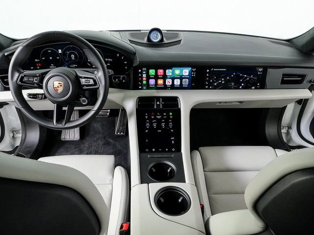 Certified 2023 Porsche Taycan GTS image 20