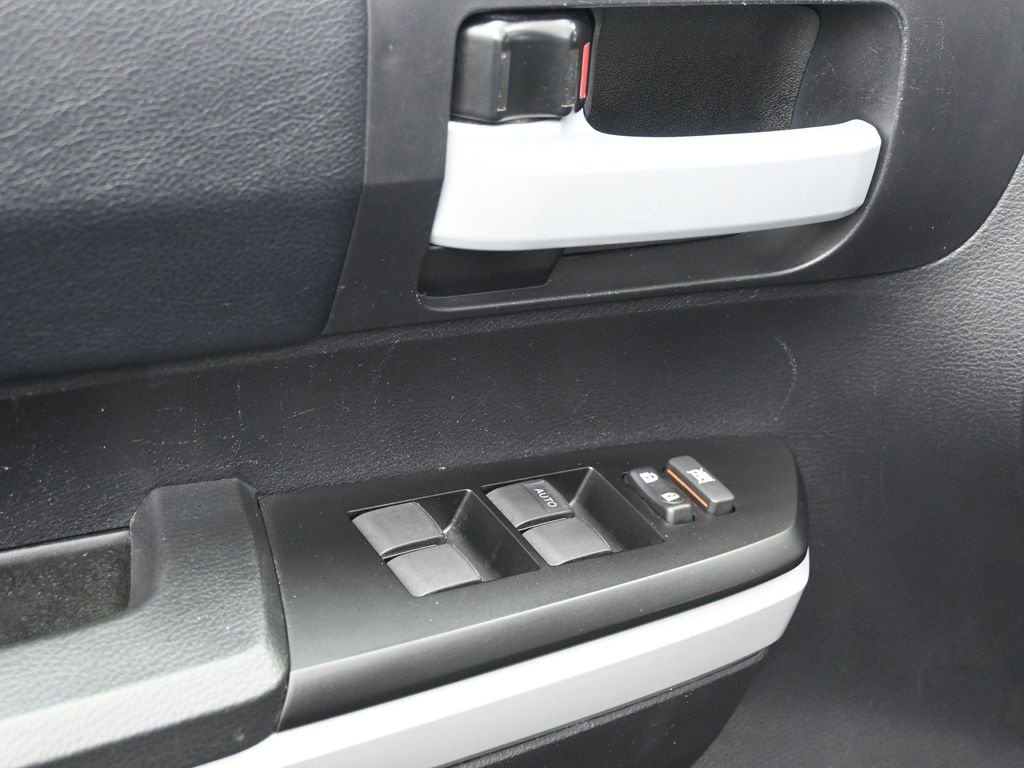Used 2021 Toyota Tundra SR5 w/ TRD Off-Road Package image 15