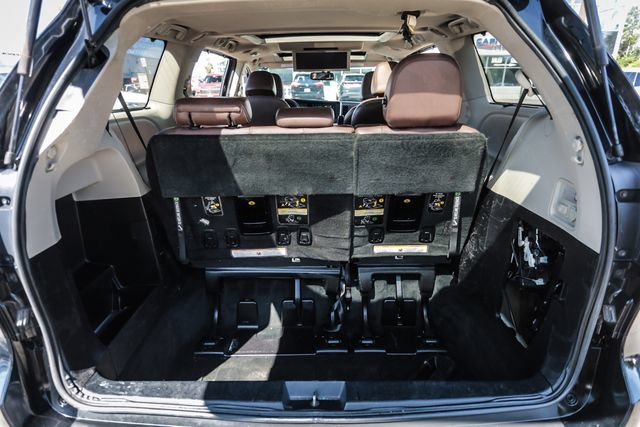 Used 2016 Toyota Sienna Limited Premium AWD/4WD image 50