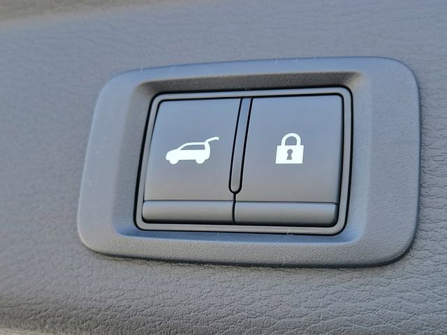 New 2026 Mitsubishi Outlander SE image 12