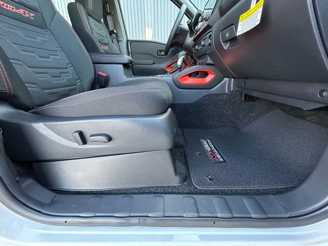 New 2026 Nissan Frontier PRO-4X w/ Pro-4x Convenience Package image 36