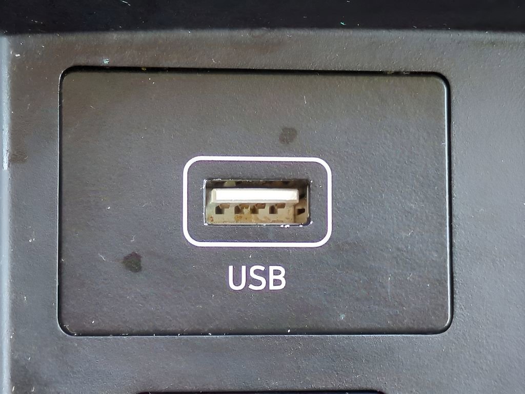 Used 2023 Hyundai Santa Fe Limited image 23