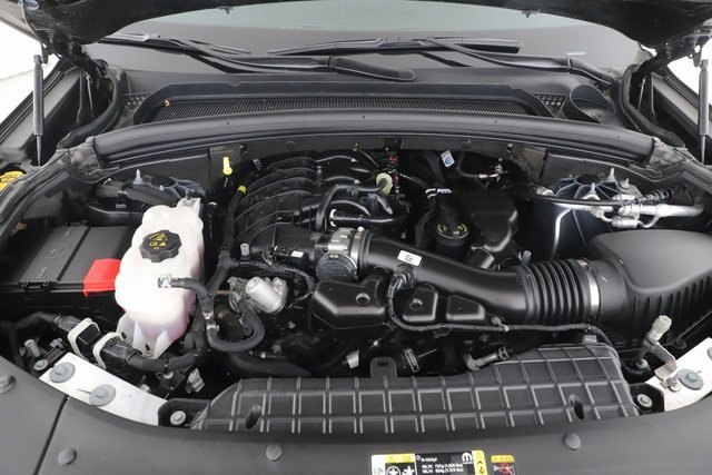 Used 2024 Jeep Grand Cherokee Laredo X w/ Trailer Tow Package image 15