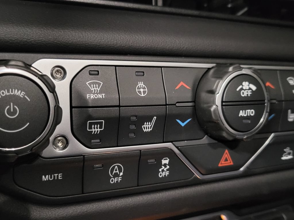 New 2026 Jeep Gladiator Mojave AWD/4WD image 13