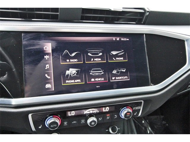 Used 2020 Audi Q3 2.0T Premium w/ Convenience Package image 24