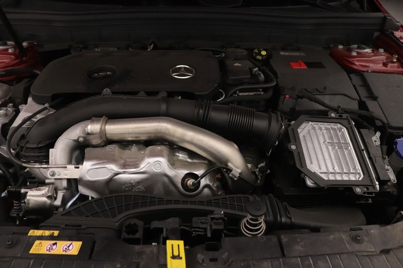 New 2026 Mercedes-Benz GLB 250 image 11