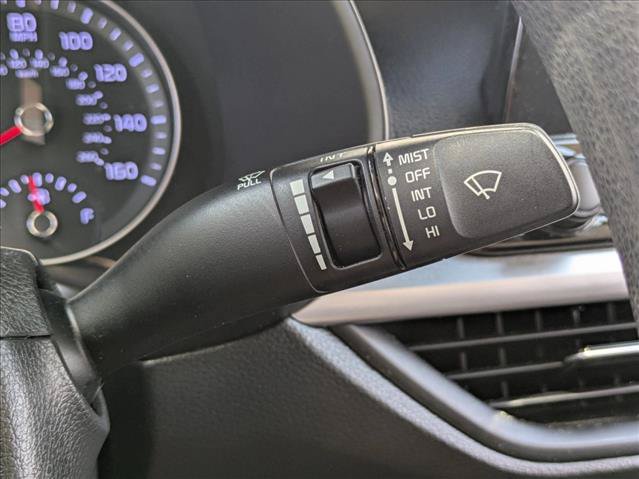 Used 2020 Kia Forte LXS FWD image 13