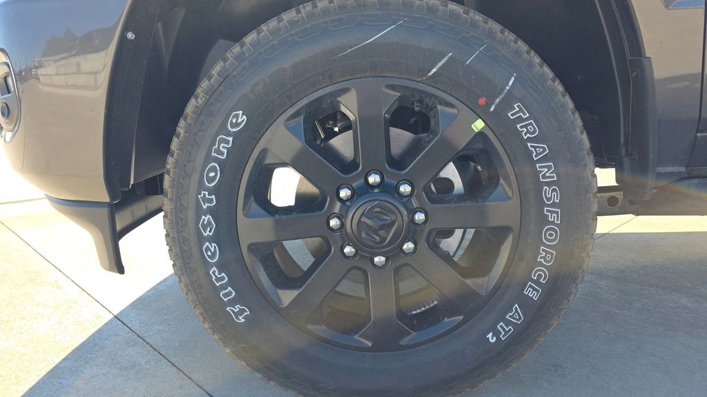 New 2026 RAM 2500 Laramie AWD/4WD image 10