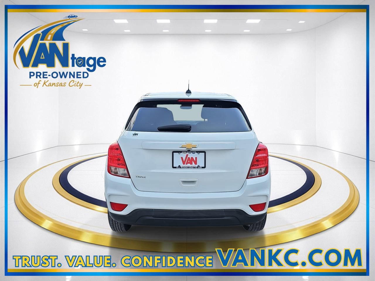 Used 2020 Chevrolet Trax LS w/ Tint and Cruise Package image 7