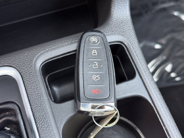 Used 2018 Ford Escape Titanium AWD/4WD image 14