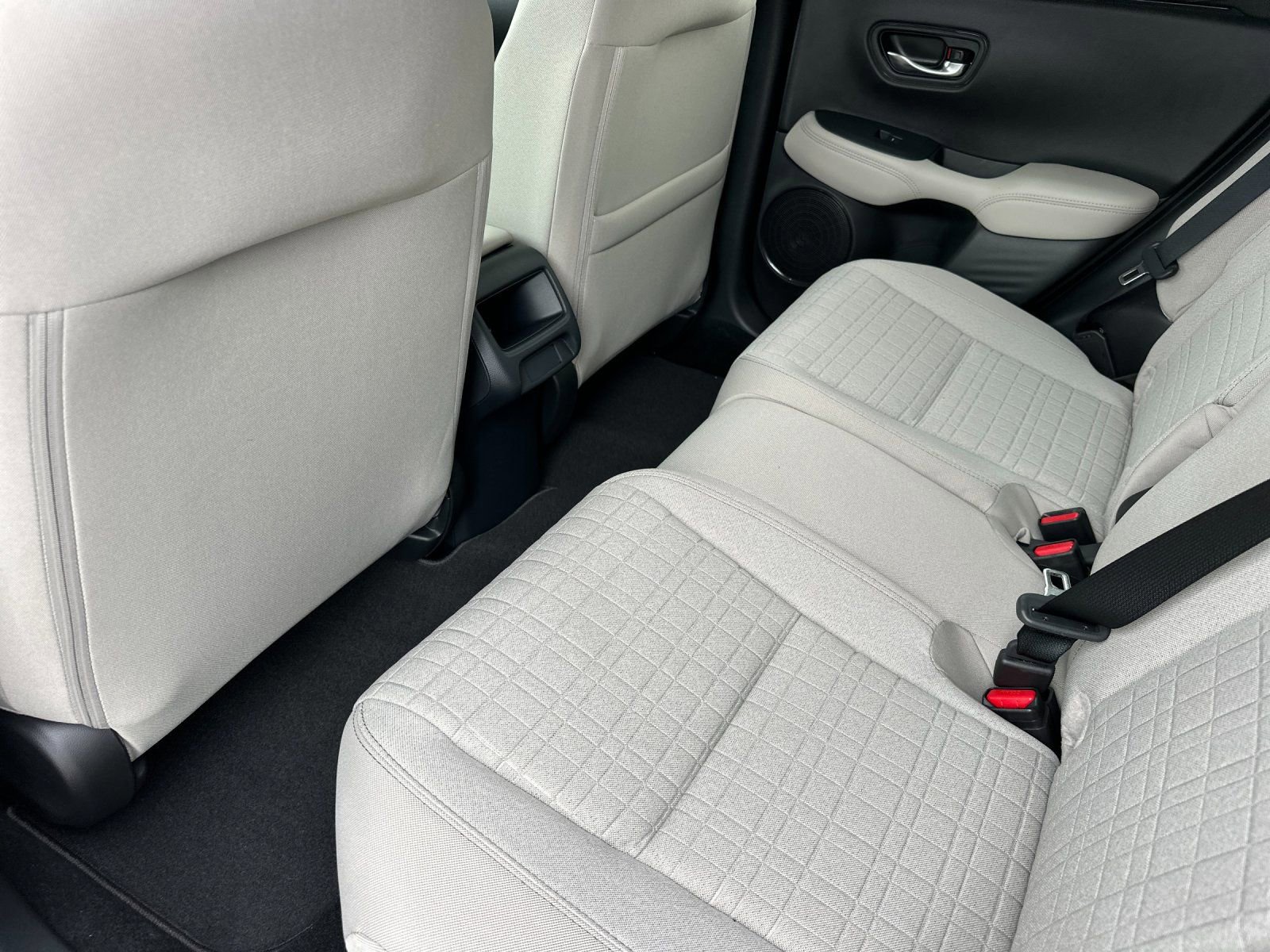 New 2026 Honda HR-V LX image 13