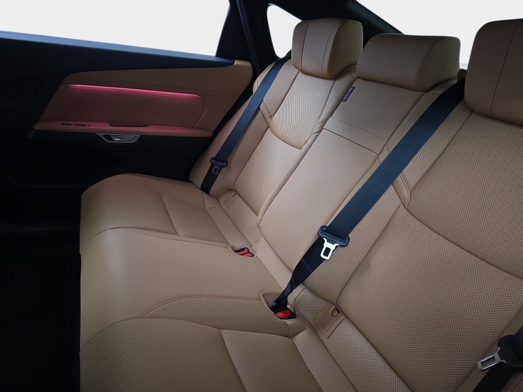 New 2026 Lexus ES 500e w/ Convenience Package AWD/4WD image 14