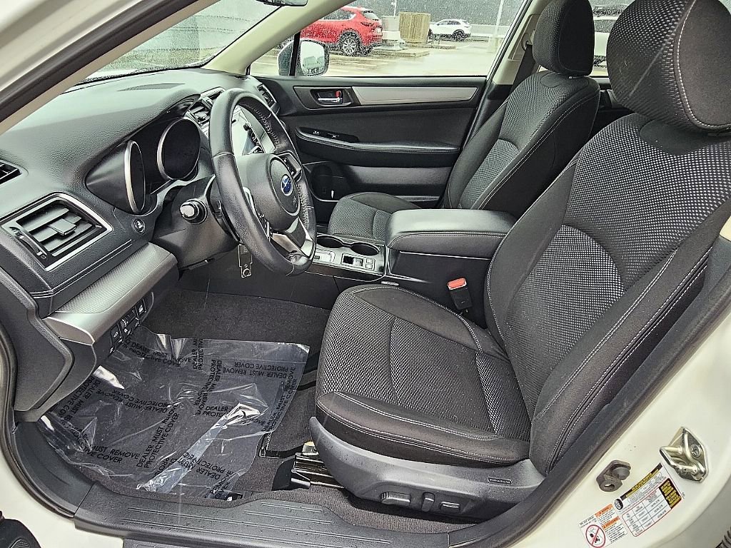 Used 2018 Subaru Outback 2.5i Premium image 25