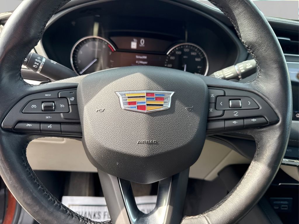 Used 2019 Cadillac XT4 Luxury w/ Cold Weather Package image 24