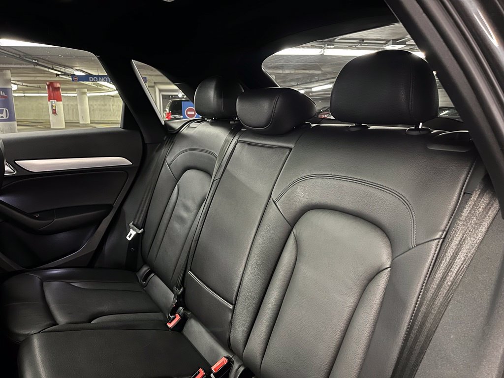 Used 2018 Audi Q3 2.0T Premium AWD/4WD image 19