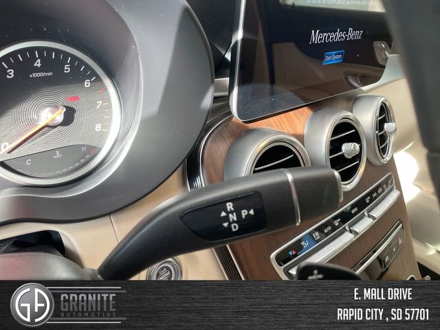 Used 2020 Mercedes-Benz GLC 300 4MATIC Coupe image 17