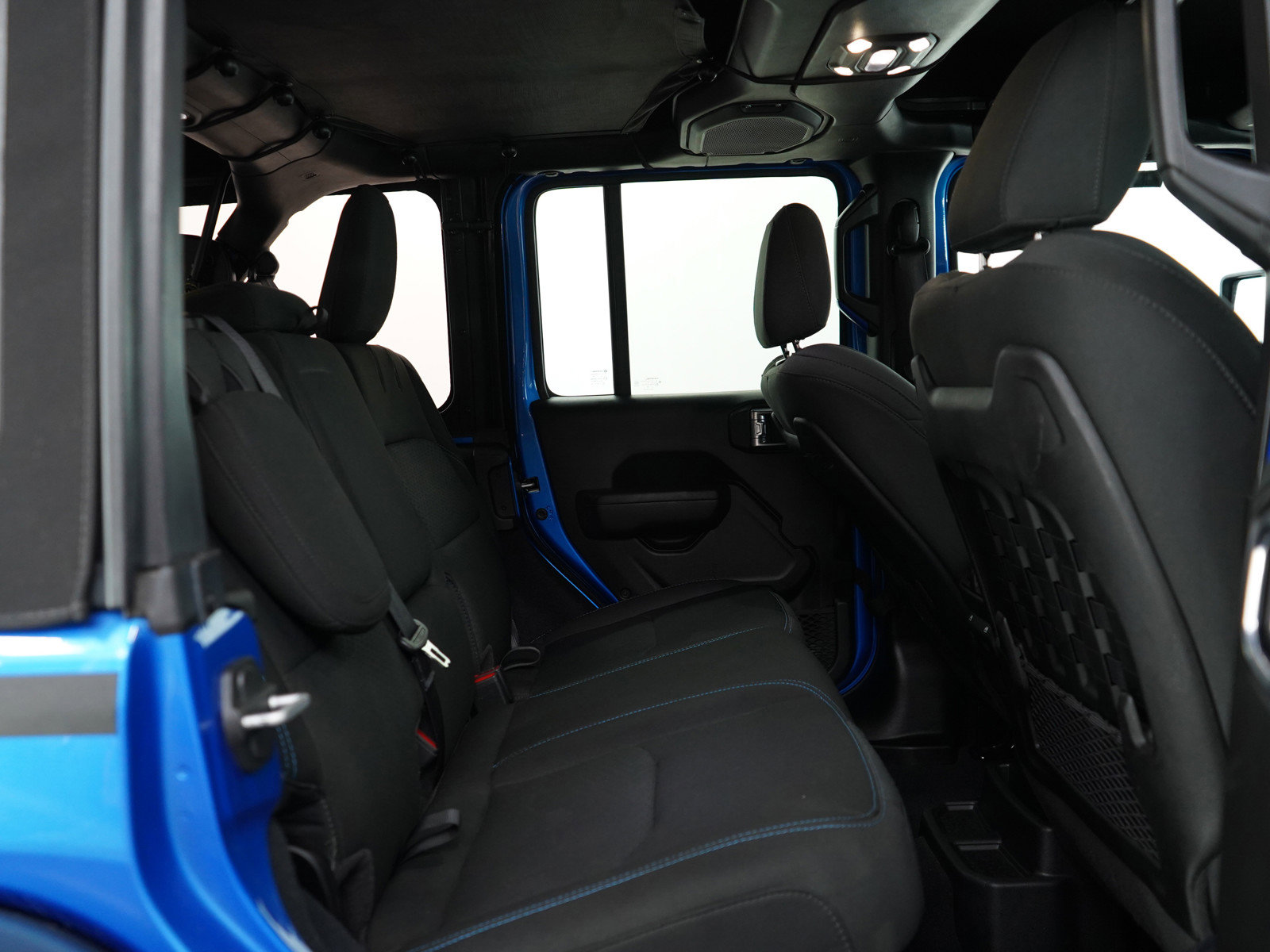 Used 2022 Jeep Wrangler Unlimited Rubicon 4xe w/ Cold Weather Group image 14