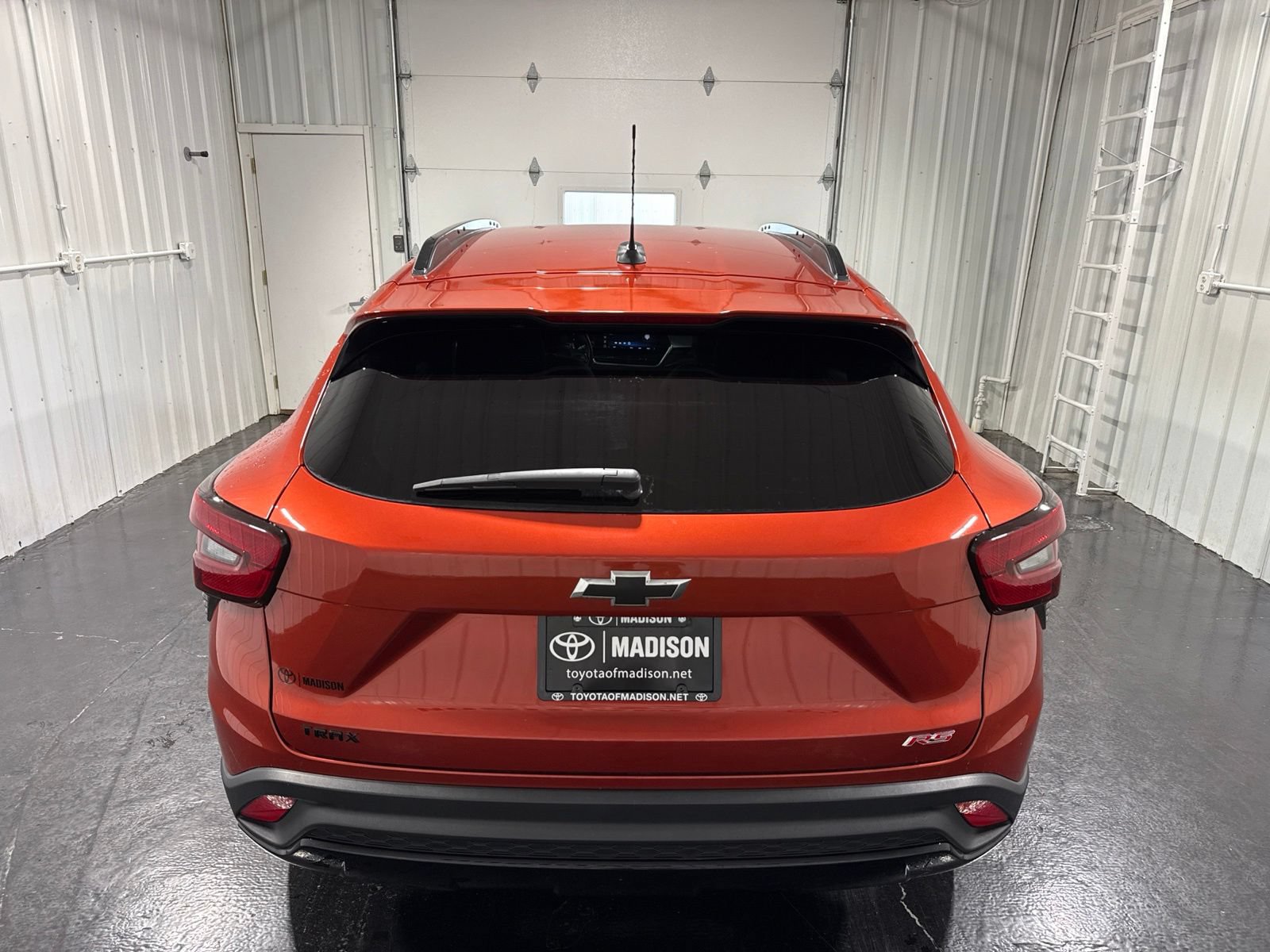 Used 2024 Chevrolet Trax RS w/ Driver Confidence Package FWD image 36