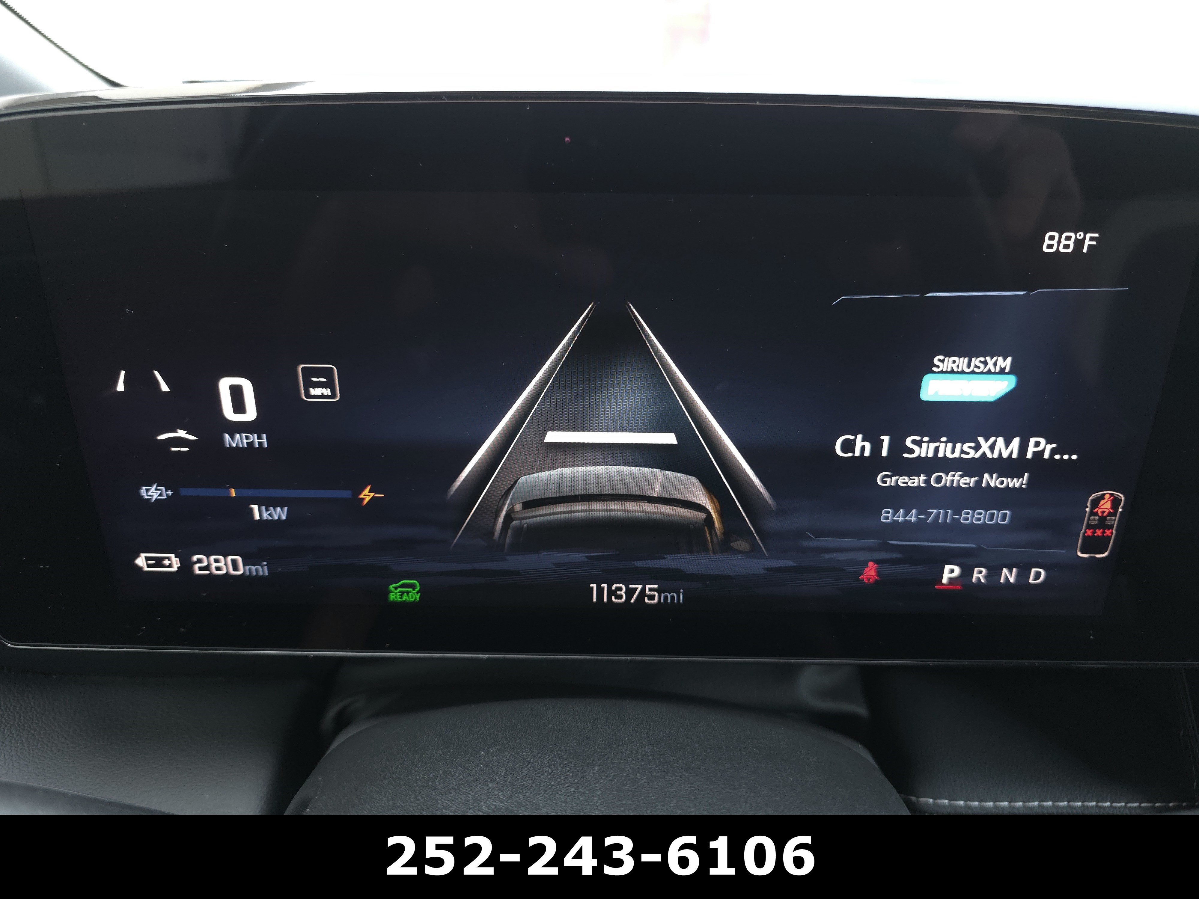 Used 2025 Chevrolet Blazer EV LT AWD/4WD image 25