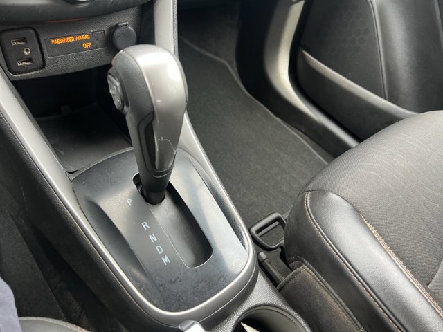 Used 2022 Chevrolet Trax LT w/ Driver Confidence Package AWD/4WD image 16