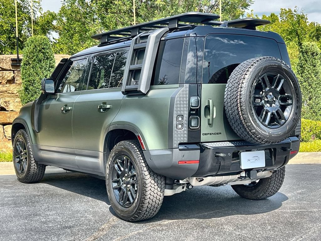 New 2026 Land Rover Defender 110 S AWD/4WD image 3