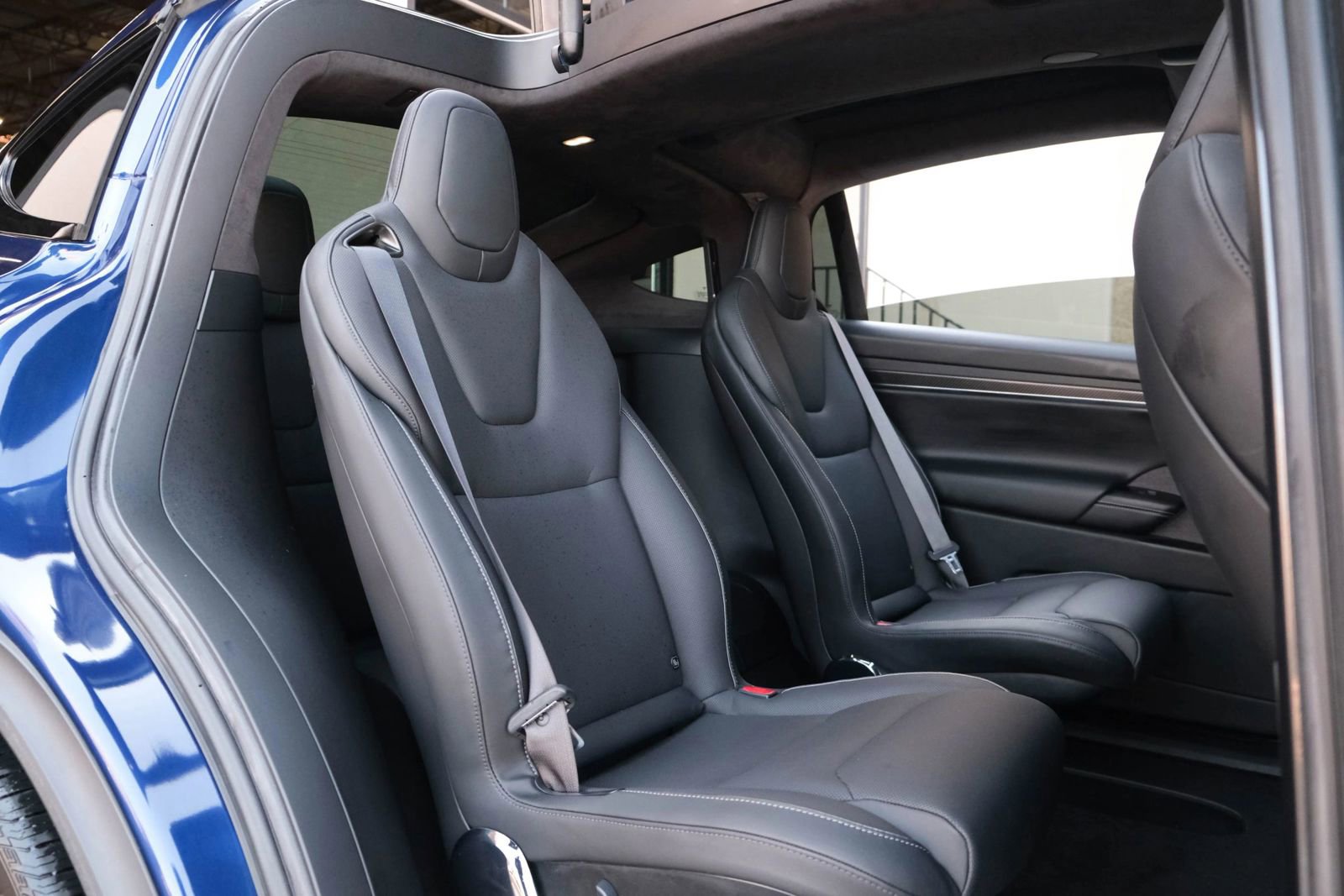 Used 2023 Tesla Model X Plaid image 27