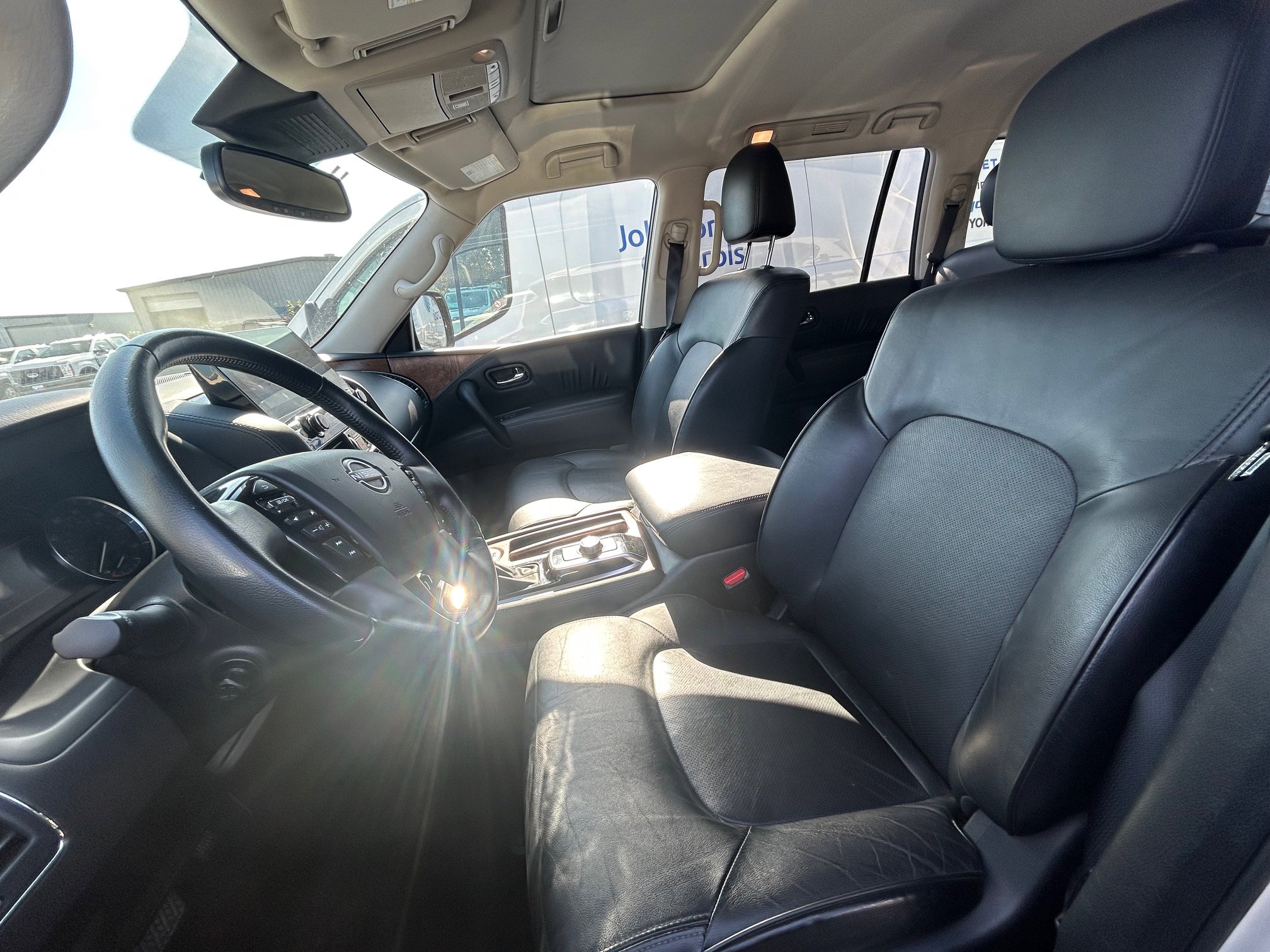Used 2024 Nissan Armada SL w/ Captain's Chairs Package image 35