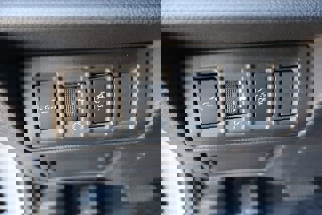 Certified 2025 Subaru Outback Premium image 20