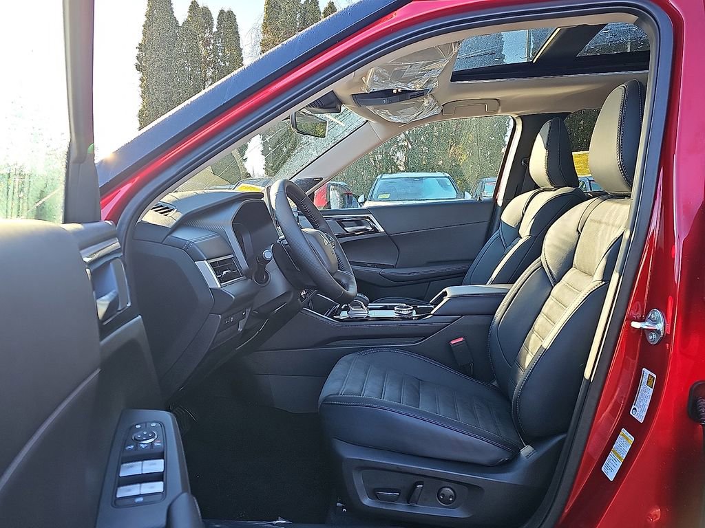 New 2026 Mitsubishi Outlander SE AWD/4WD image 9
