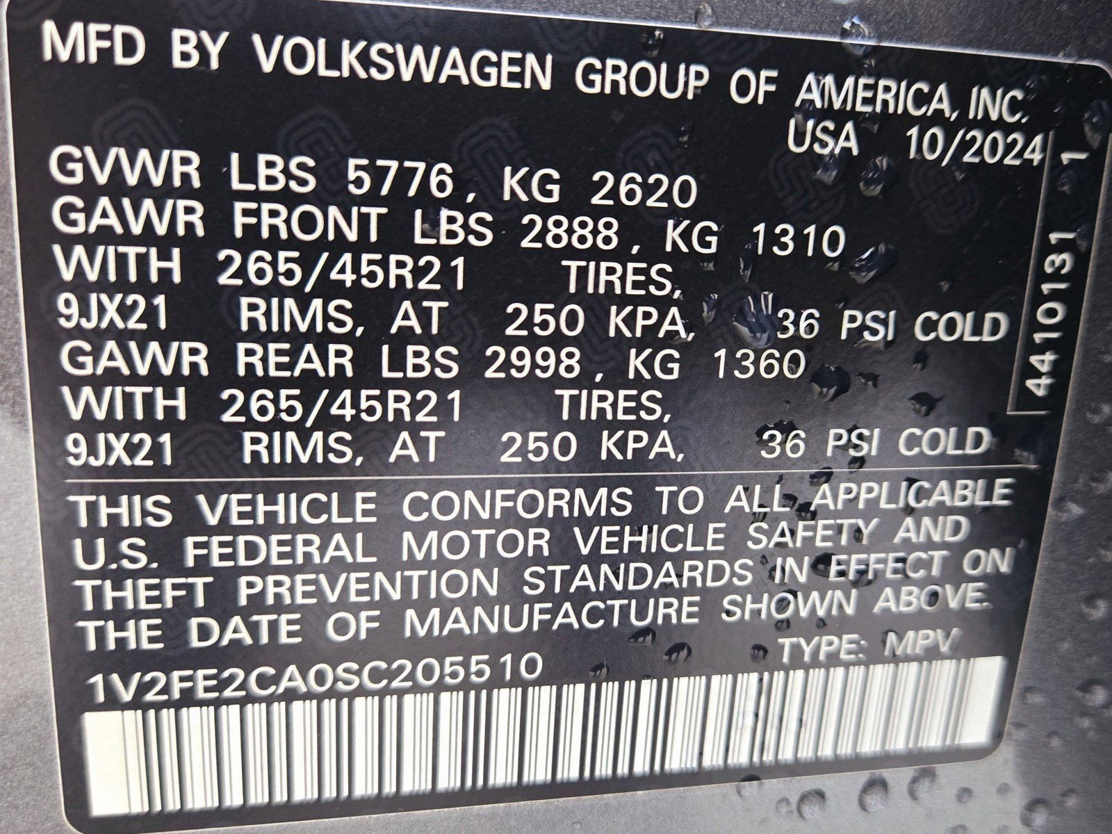 New 2025 Volkswagen Atlas Cross Sport SEL Premium R-Line image 24