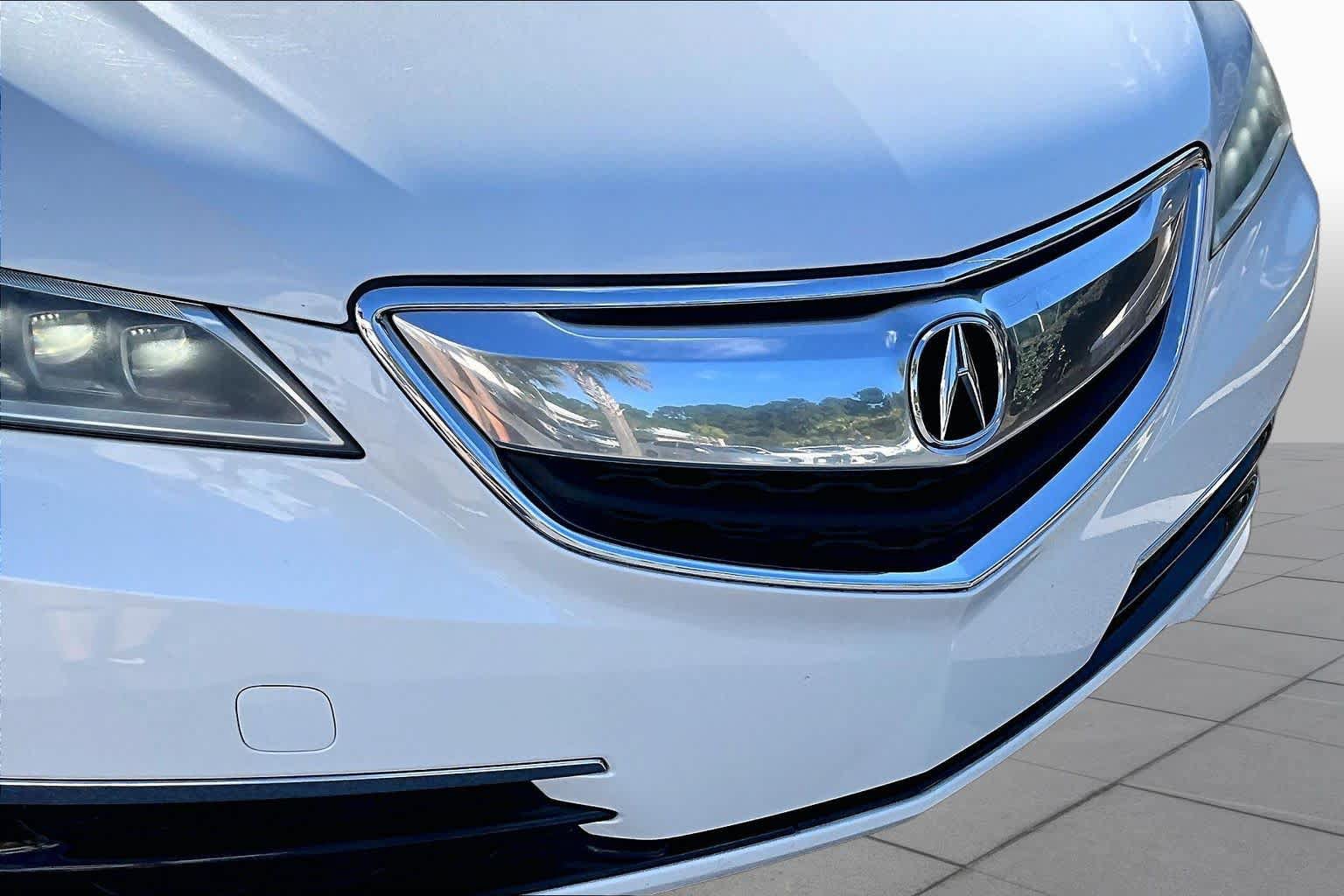 Used 2016 Acura TLX w/ Technology Package FWD image 30