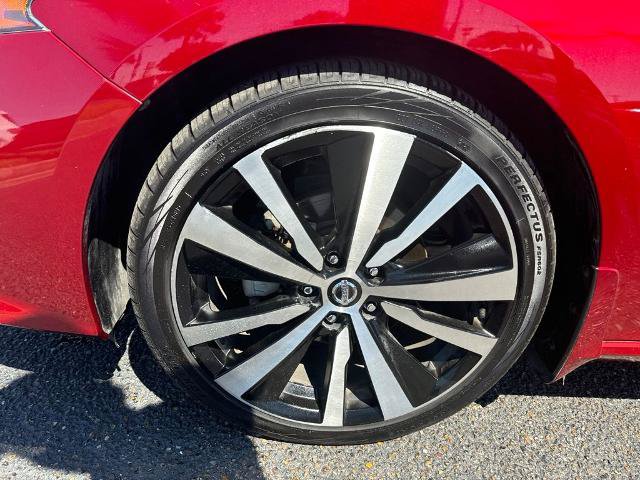 Used 2022 Nissan Altima 2.5 SR FWD image 11