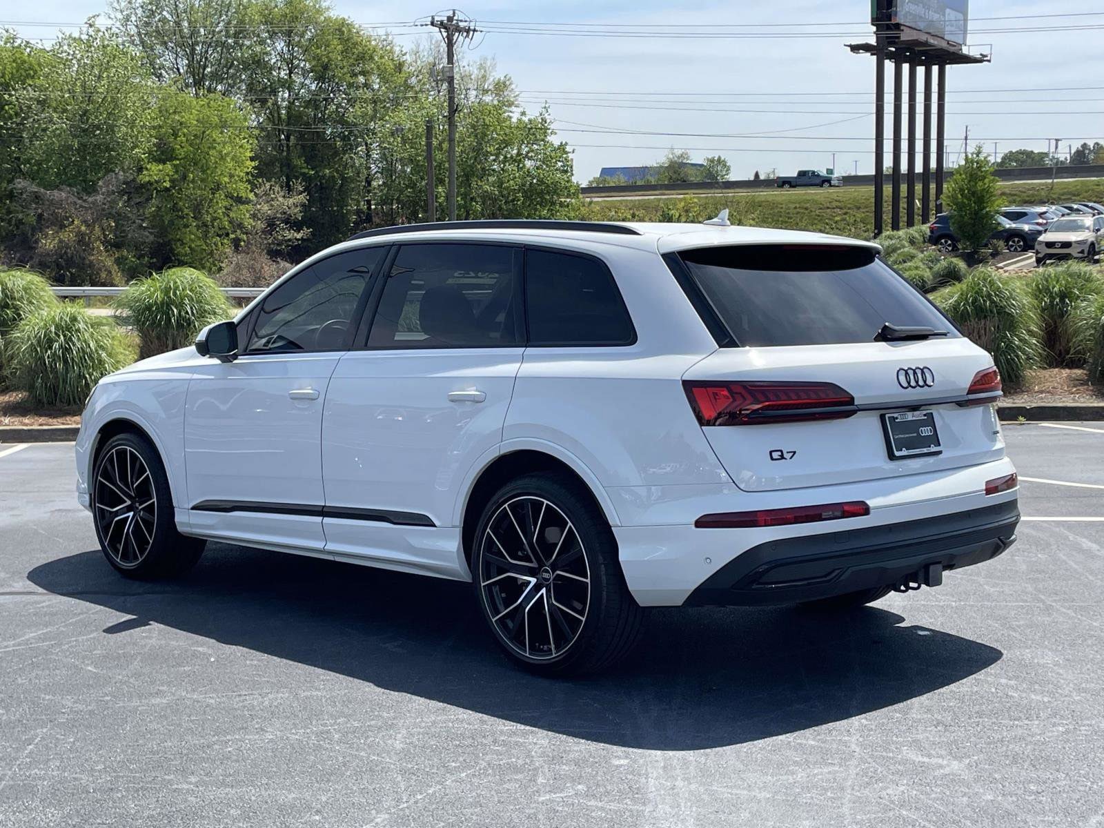 Certified 2023 Audi Q7 2.0T Premium Plus w/ Prestige Package AWD/4WD image 5