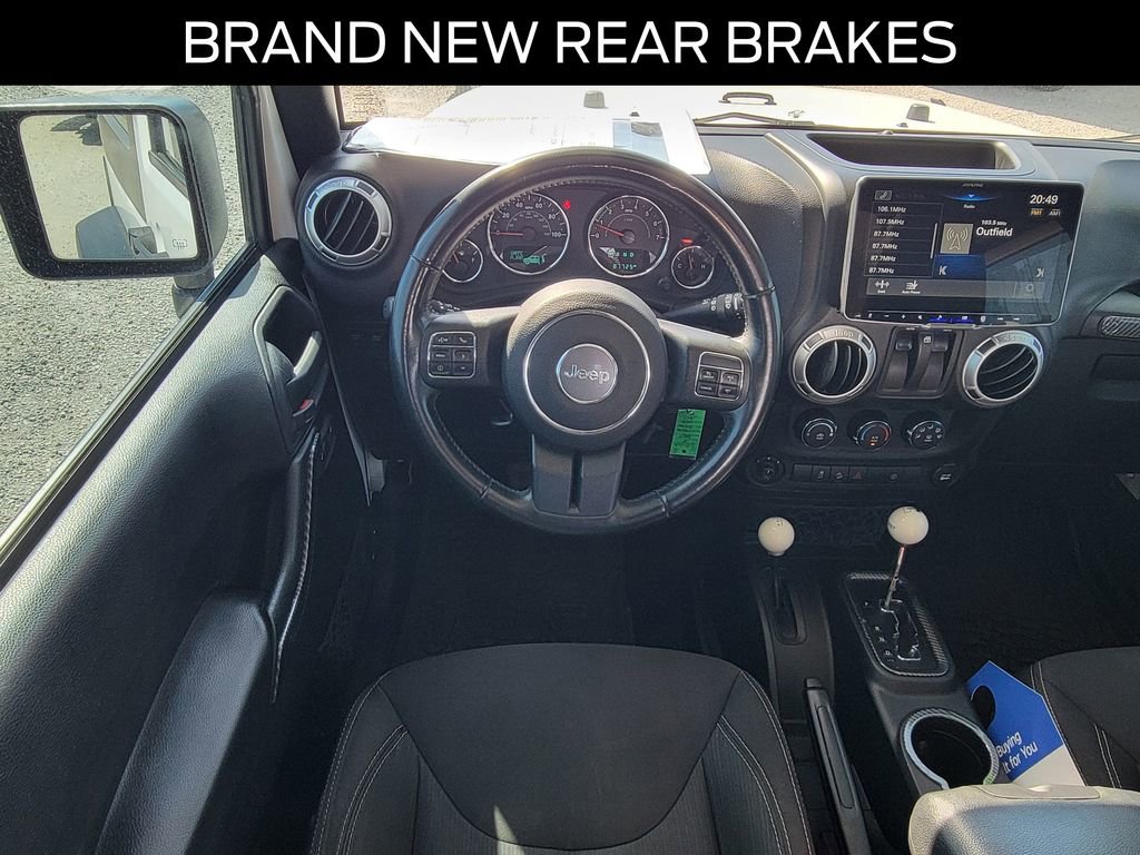 Used 2018 Jeep Wrangler Rubicon w/ Power Convenience Group AWD/4WD image 7