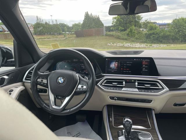 Used 2020 BMW X5 xDrive40i w/ Premium Package AWD/4WD image 12