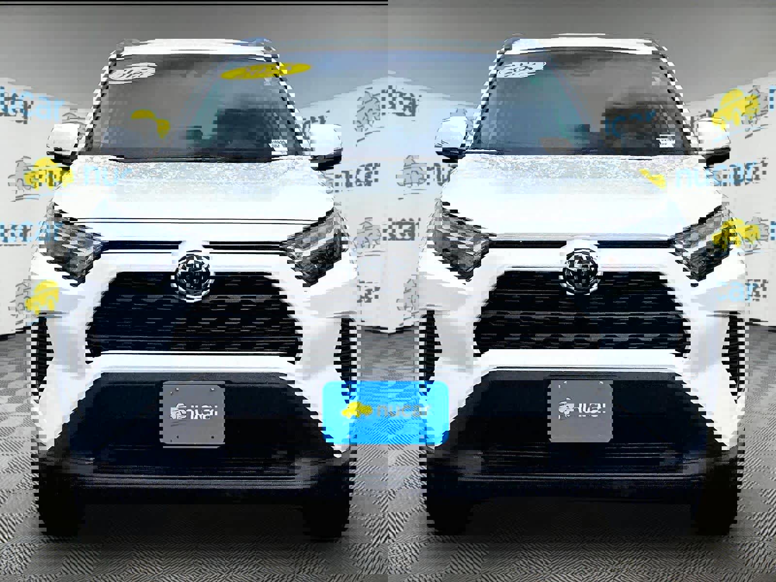 Used 2025 Toyota RAV4 XLE image 2