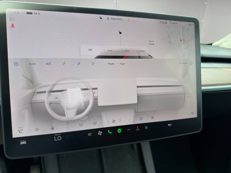 Used 2024 Tesla Model Y Long Range AWD/4WD image 18