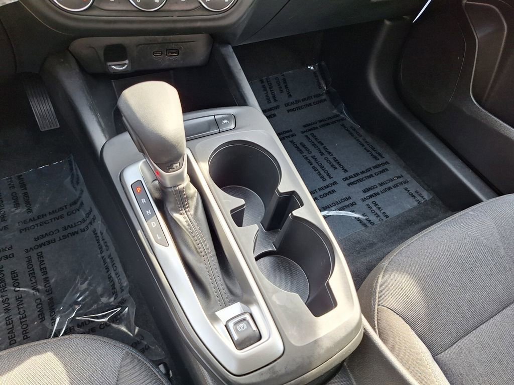 Used 2024 Chevrolet Trax LS w/ LS Convenience Package image 13